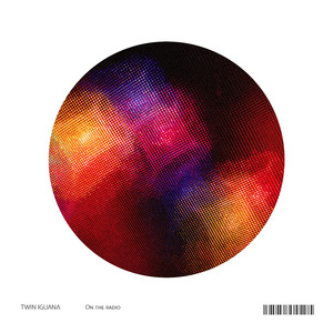 日本裸体学生护士
